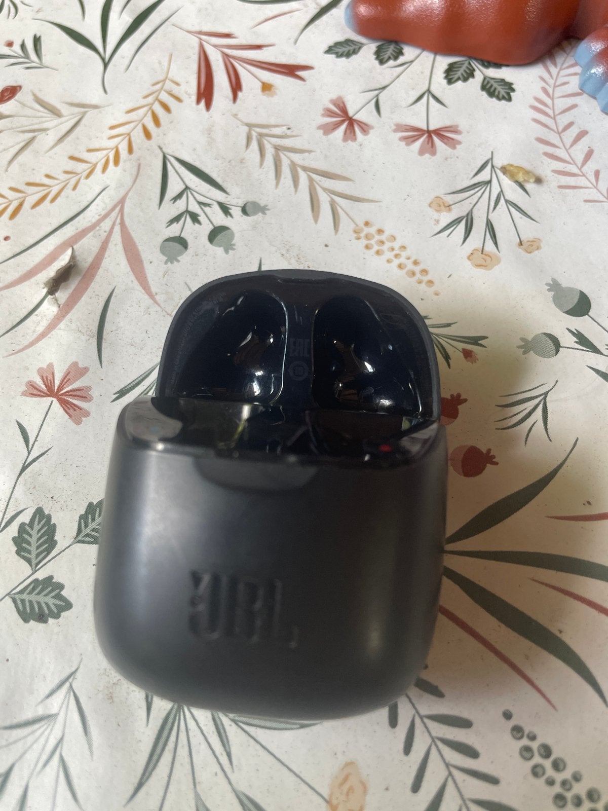 Leeg oplaaddoosje voor JBL oordopjes, Gebruikt, JBL, Overige typen, Ophalen of Verzenden