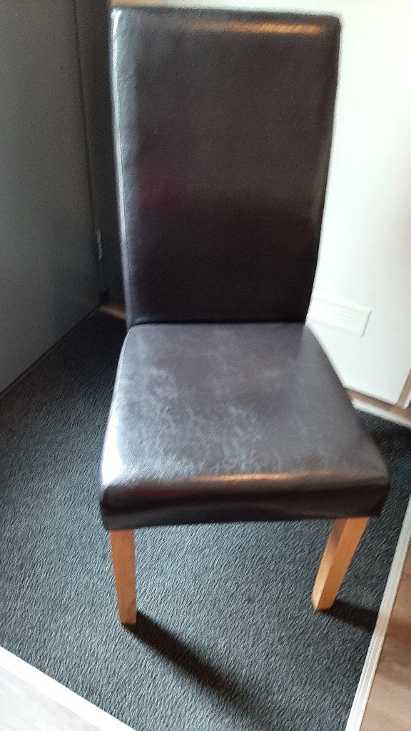 3 mooie  stoelen  zgan samen, Huis en Inrichting, Stoelen, Ophalen, Zo goed als nieuw, Hout, Drie