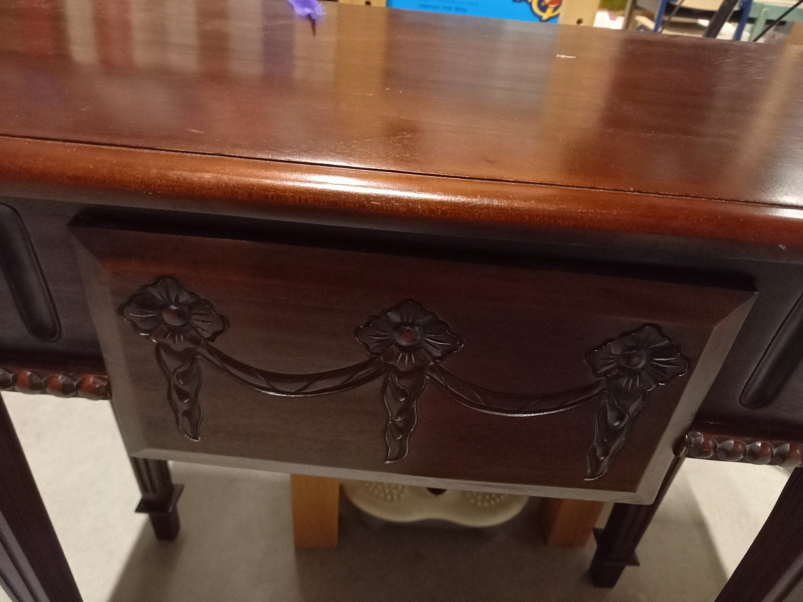 sidetable mahonie hout, Huis en Inrichting, Tafels | Sidetables, Ophalen, 100 tot 150 cm, Zo goed als nieuw, 25 tot 50 cm