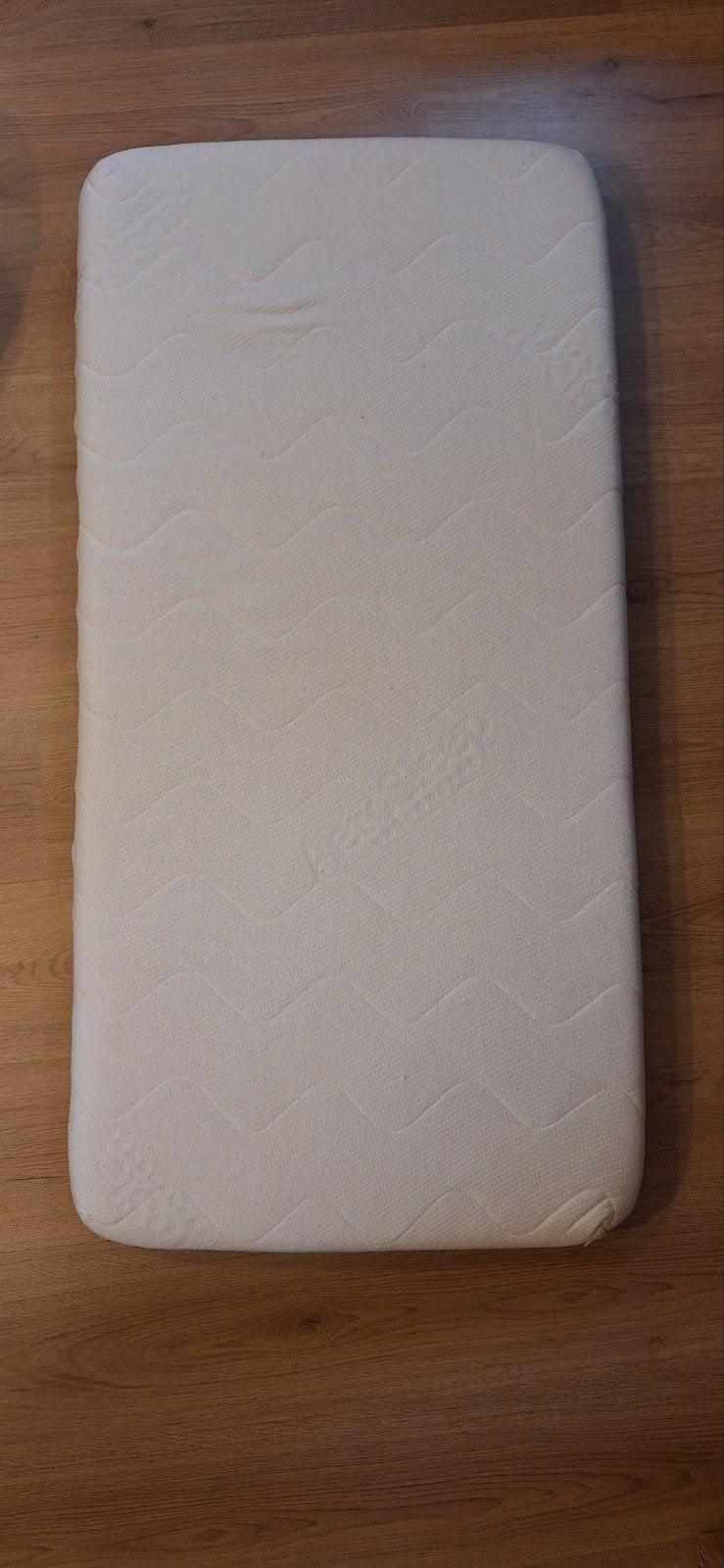 Aerosleep Matras voor babybedje, Ophalen, Zo goed als nieuw, Ledikant