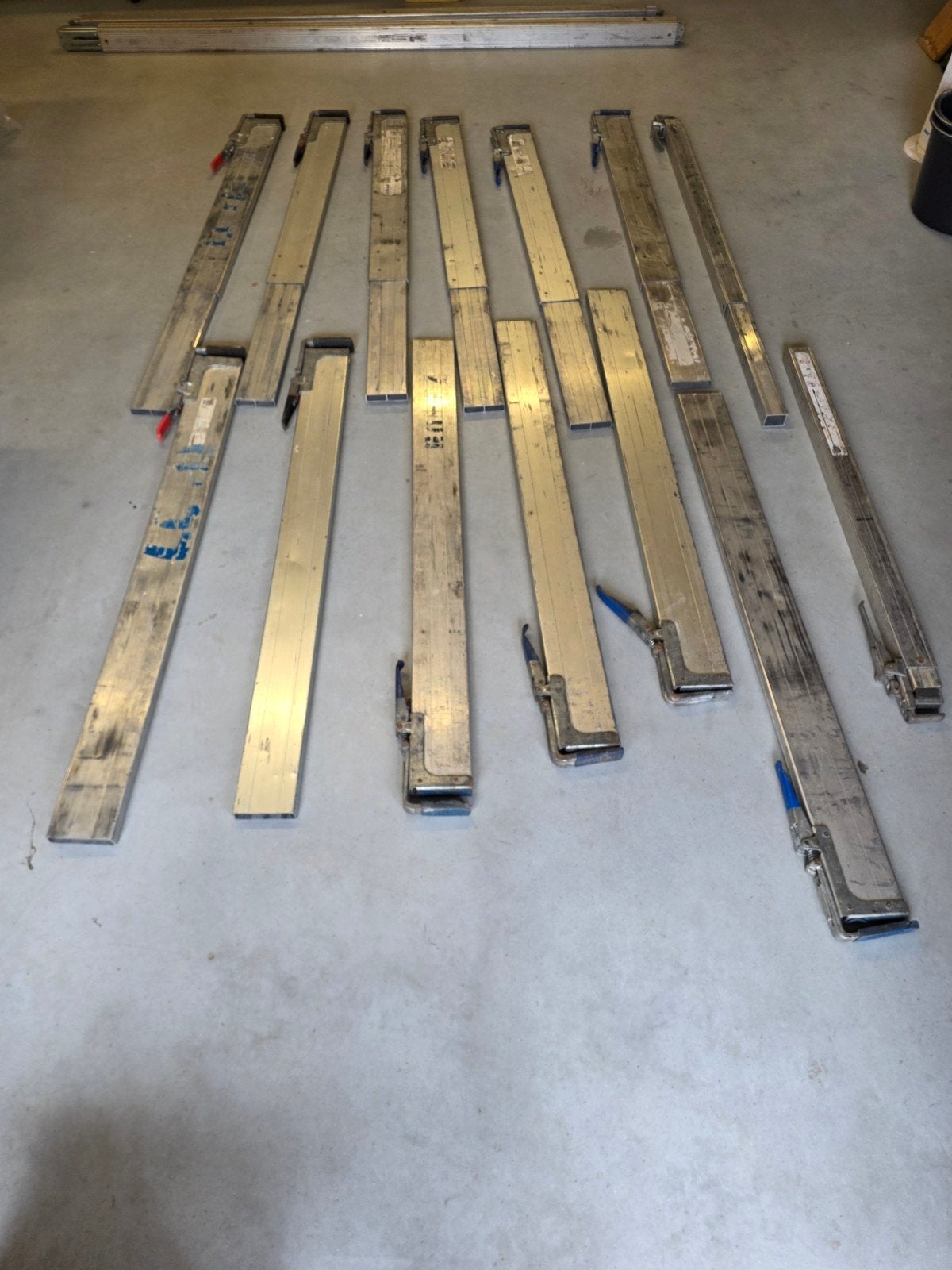 6 spanplanken, 1 spanbalk, 2 spanbalken koeler, Doe-het-zelf en Verbouw, Ophalen, Gebruikt