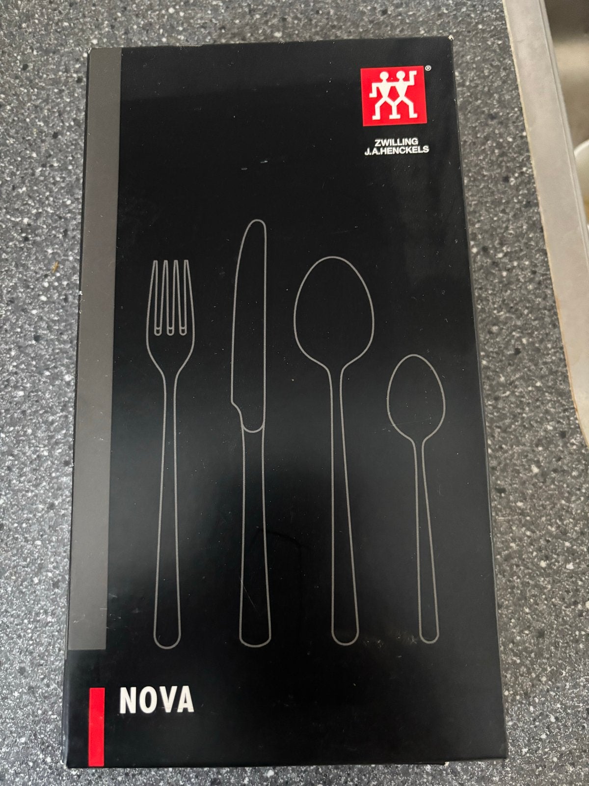 Zwilling J.A. Henckels Nova Bestekset - Nieuw in doos, Huis en Inrichting, Ophalen, Bestekset, Overige typen, Nieuw
