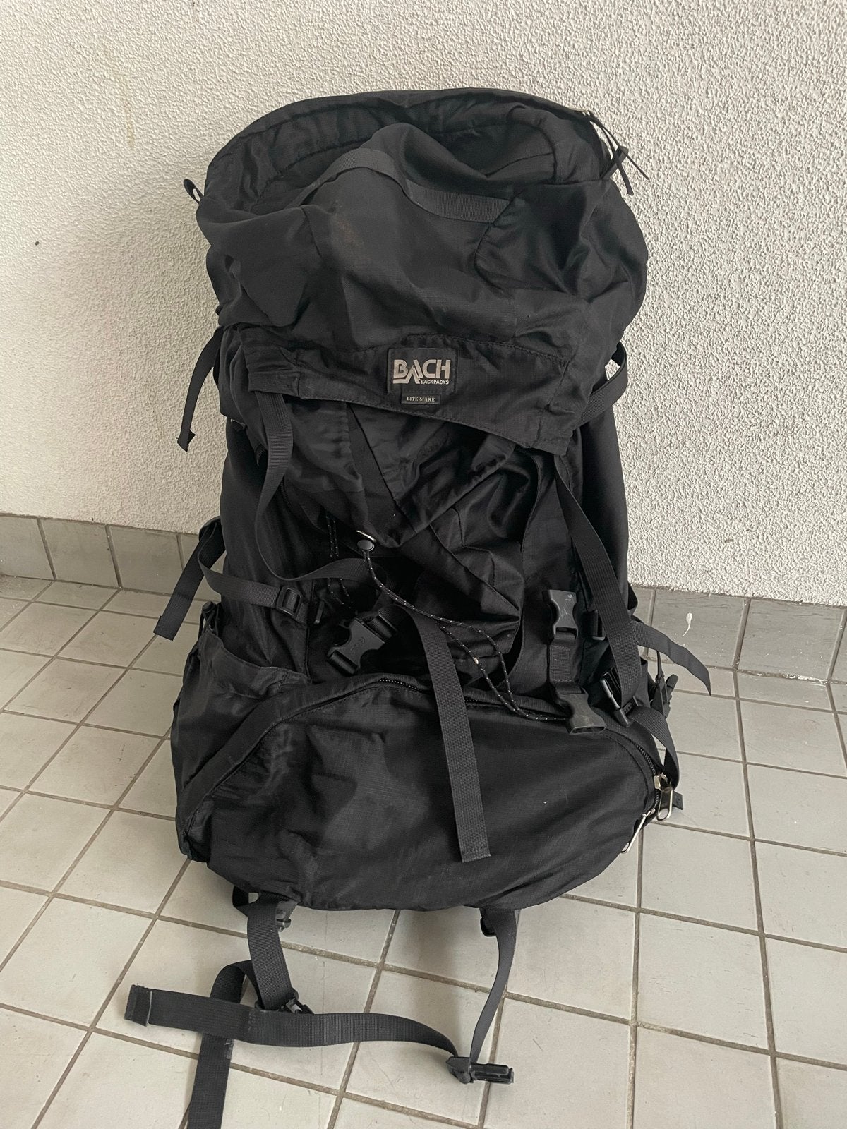 Backpack +/- 70 liter - Ideaal voor backpacken/wandelen, Sport en Fitness, Bergsport en Wandelen, Ophalen, Gebruikt, Rugzak