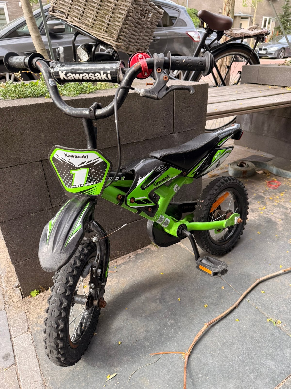 Motobike kawasaki 12,5 inch, Fietsen en Brommers, Ophalen, Zo goed als nieuw, Overige typen