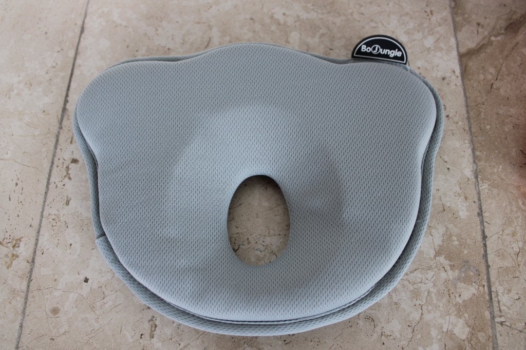 Ergonomisch babykussen van traagschuim (tegen plat hoofd), Ophalen of Verzenden, Gebruikt