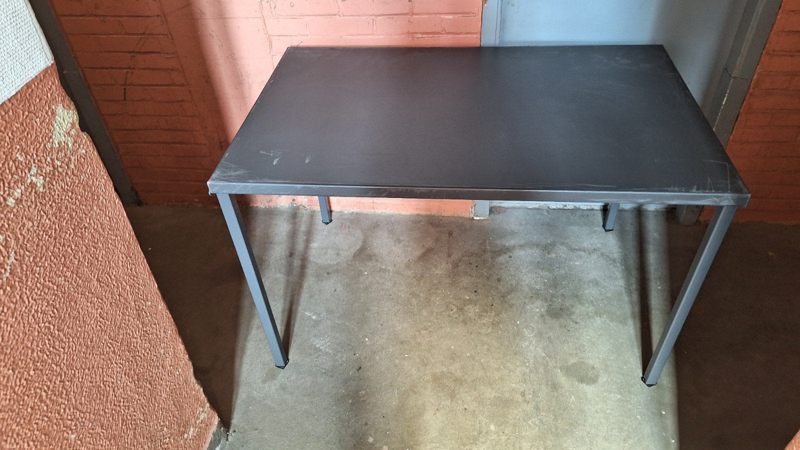 Industriële stalen tafel 75x120cm, Gebruikt, 100 tot 150 cm, Metaal, Vier personen