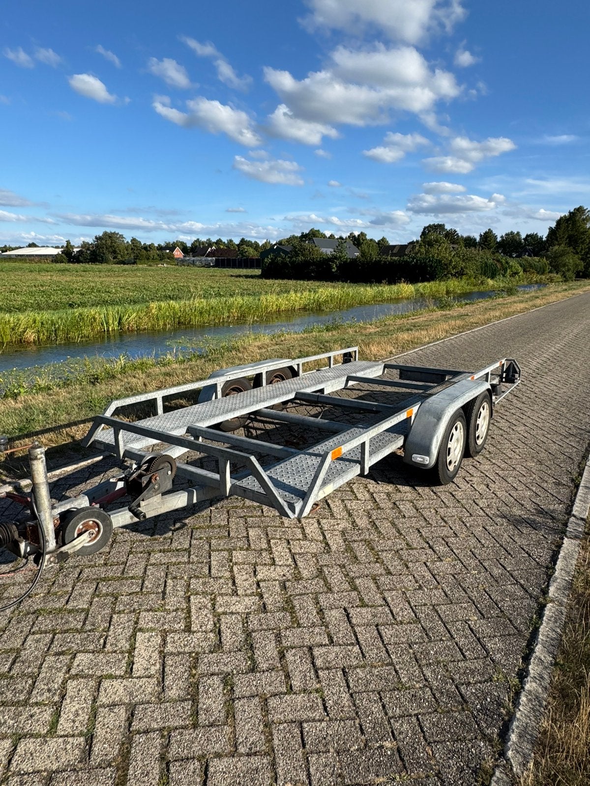 Autoambulance 2000kg autotransporter aanhanger, Ophalen, Zo goed als nieuw
