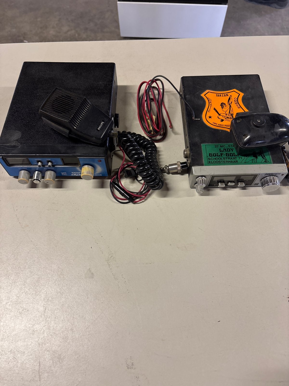 2x CB Radio: Senfor Skyline SM-2008 & President (werking onb, Ophalen, Niet werkend, Zender en Ontvanger