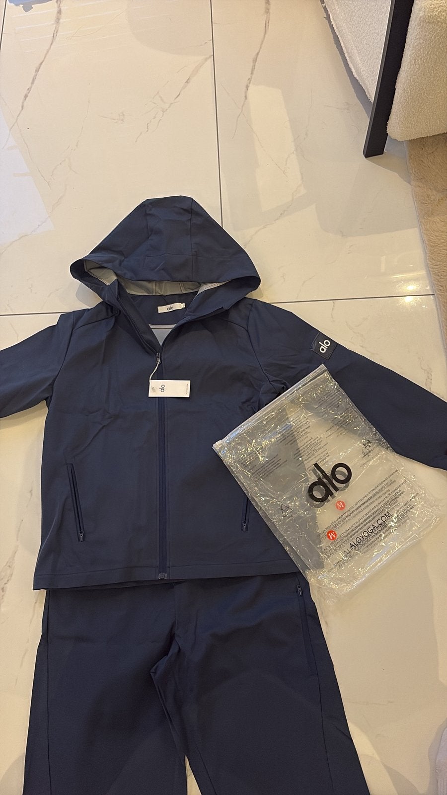Alo Alpha Shell windbreaker, Verzenden, Zo goed als nieuw, Maat 46 (S) of kleiner, Blauw