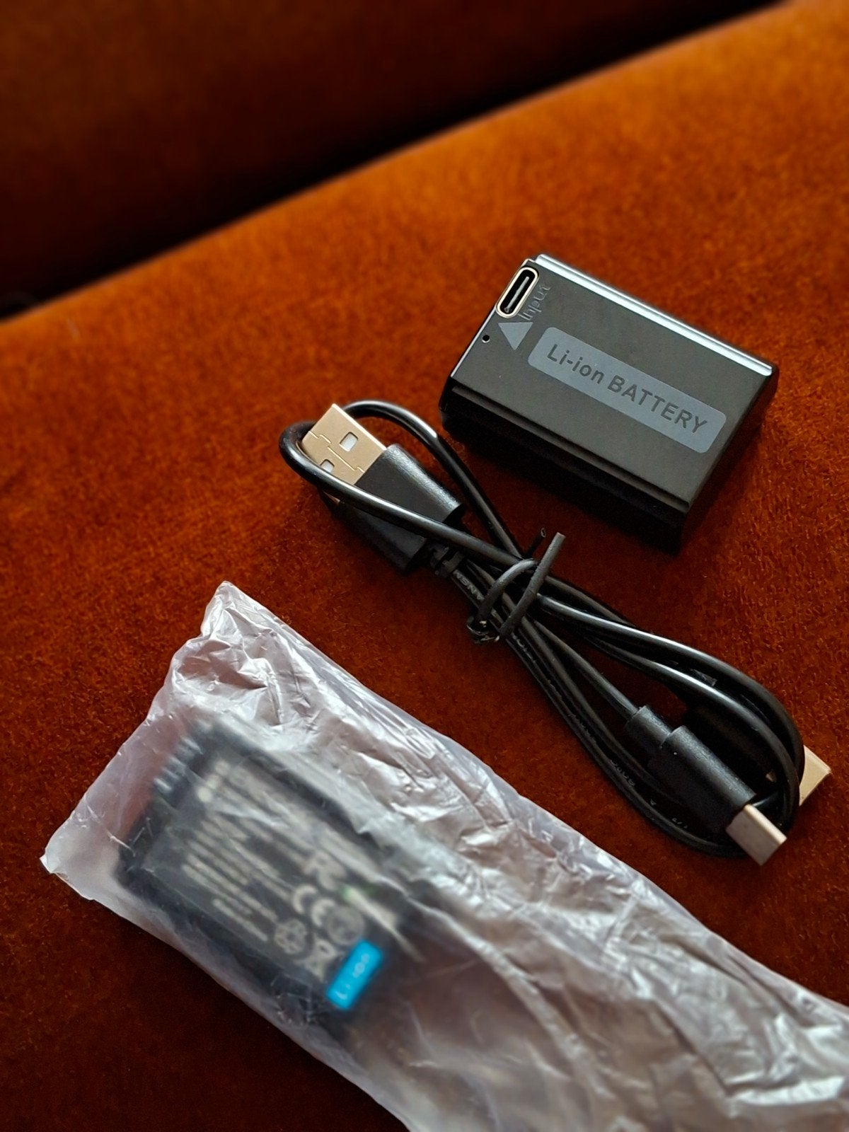 ENERGON Li-ion batterij voor Sony NP-FW50 met USB-C poort, Ophalen of Verzenden, Nieuw, Oplaadbaar