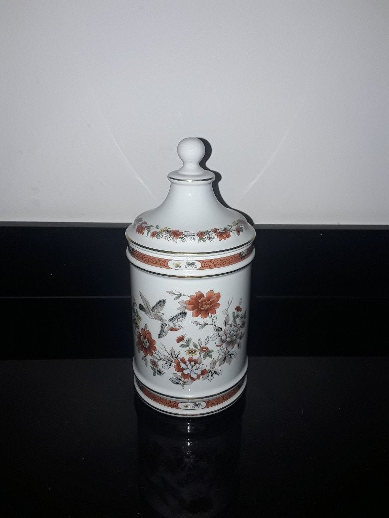 Vista Alegre grote porseleinen dekselpot Magnolia, Verzenden, Zo goed als nieuw, Porselein, Overige typen