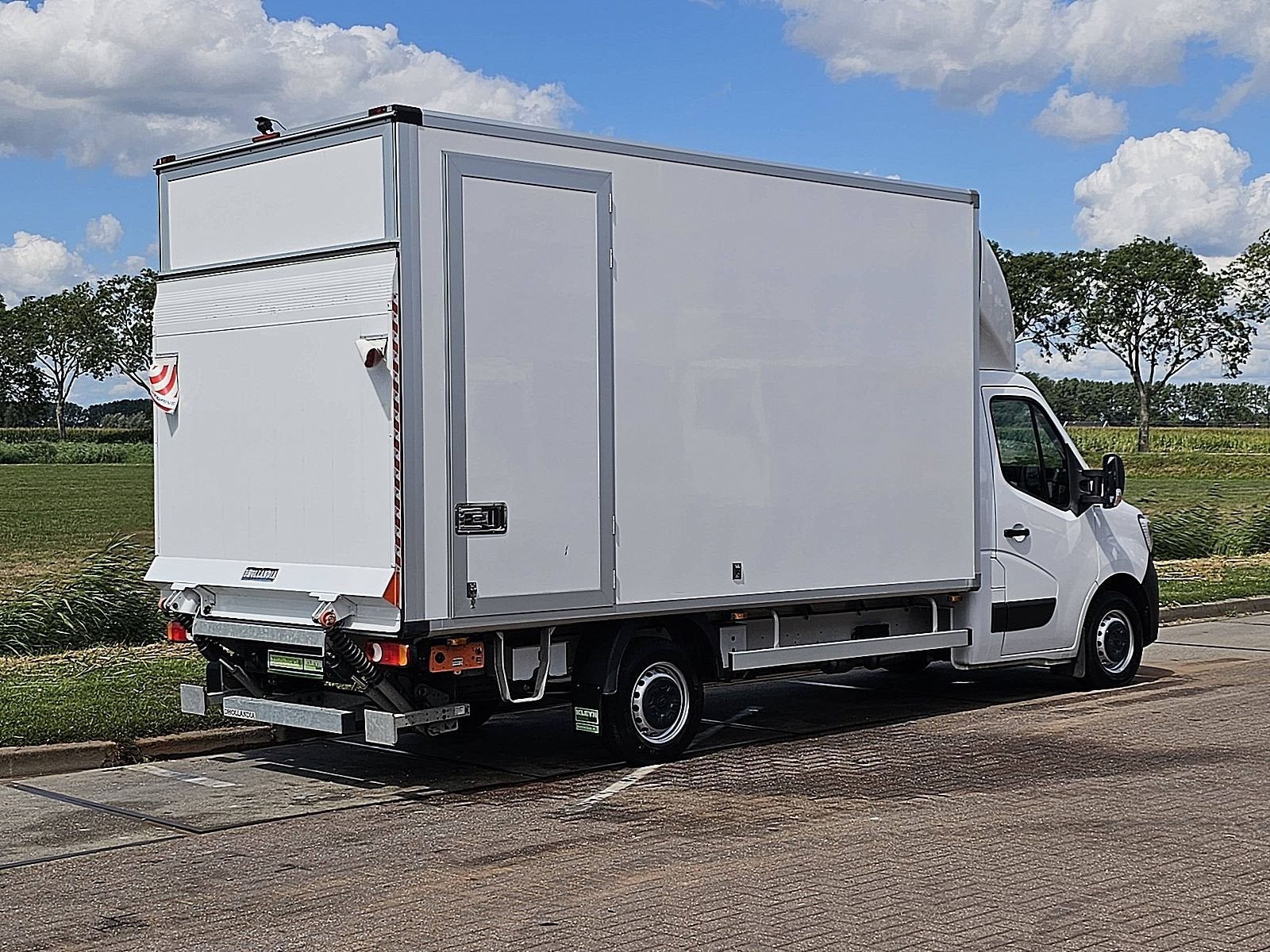 RENAULT MASTER 2.3 bakwagen laadklep!, Navigatiesysteem, Gebruikt, Renault, Bedrijf