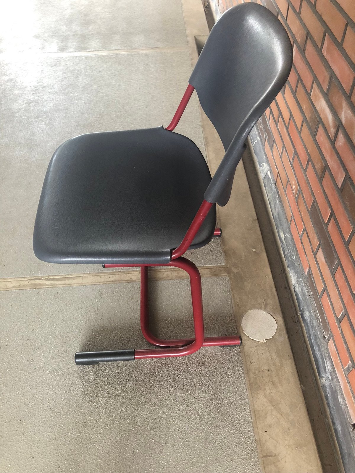 Schoolstoel, Huis en Inrichting, Ophalen, Overige materialen, Gebruikt, Vintage