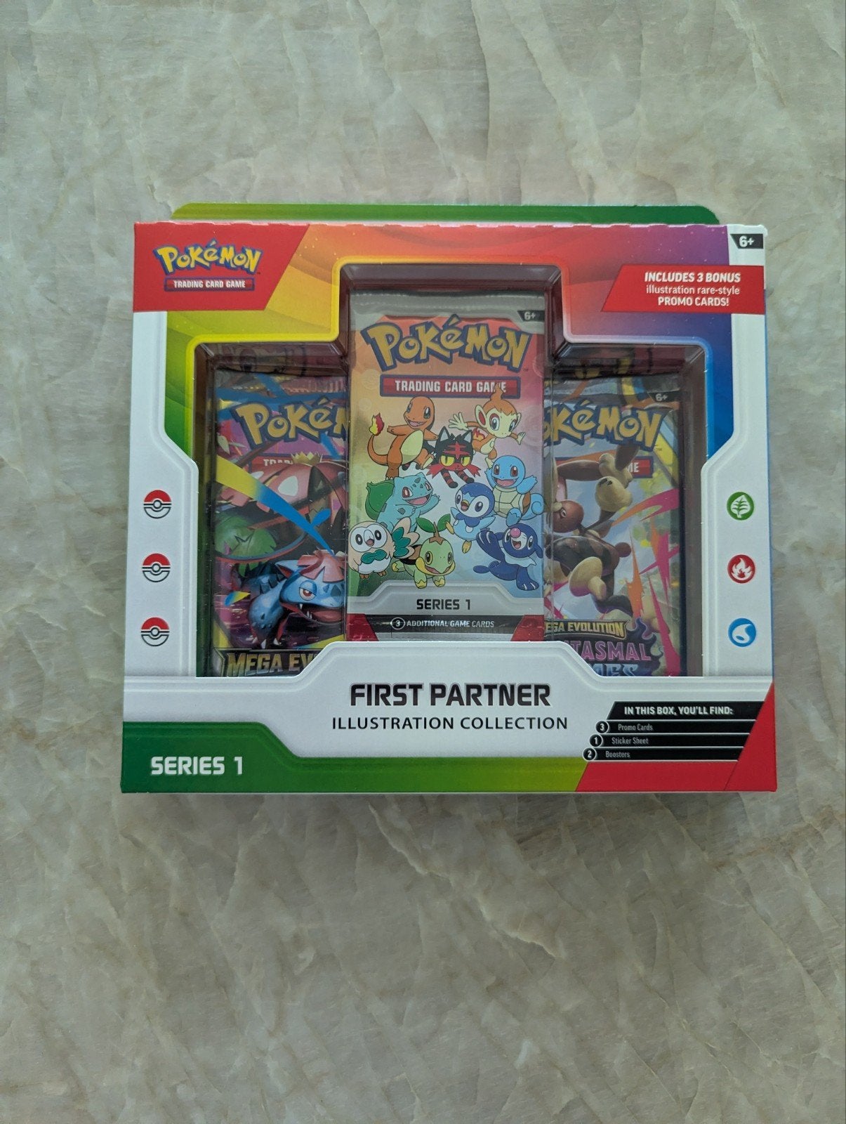 Pokémon First Partner Illustratie Collectie Serie 1, Ophalen of Verzenden, Nieuw, Boosterbox