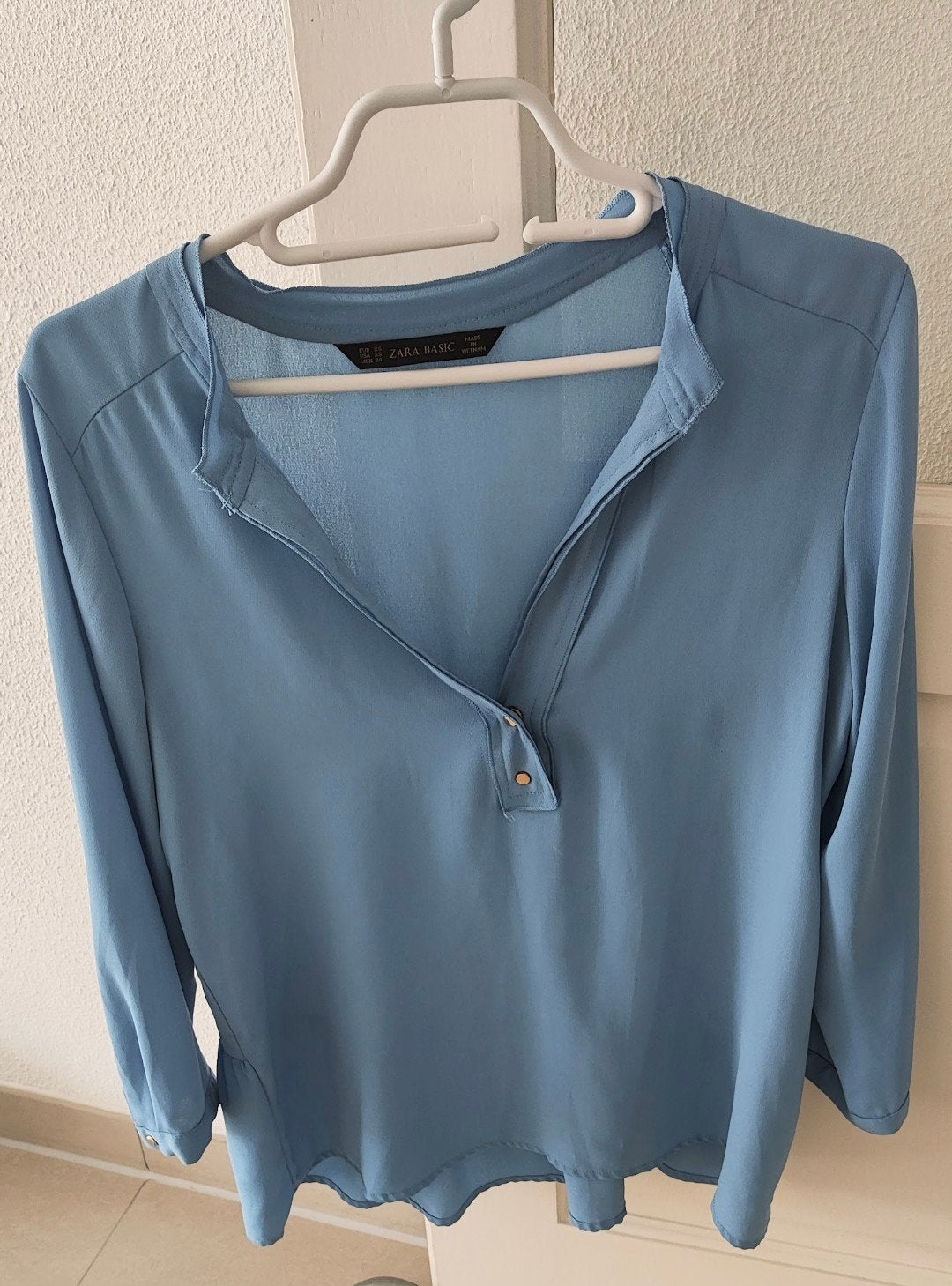 Lichtblauwe blouse van Zara maat XS in prima staat, Blauw, Zara, Ophalen of Verzenden, Zo goed als nieuw