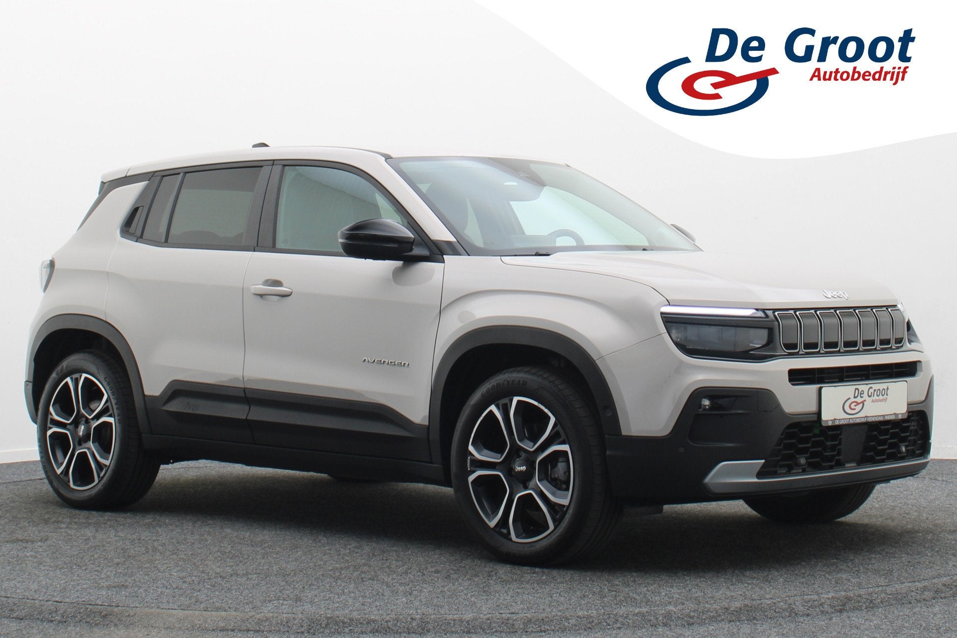 Jeep Avenger Summit 54 kWh Camera, Apple Carplay, LED, ACC,, Auto's, Gebruikt, 156 pk, Leder en Stof, Origineel Nederlands