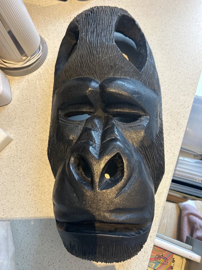 Handgesneden houten gorillamasker uit Rwanda, Wandsculptuur, 45 cm, 21 cm, Ophalen of Verzenden