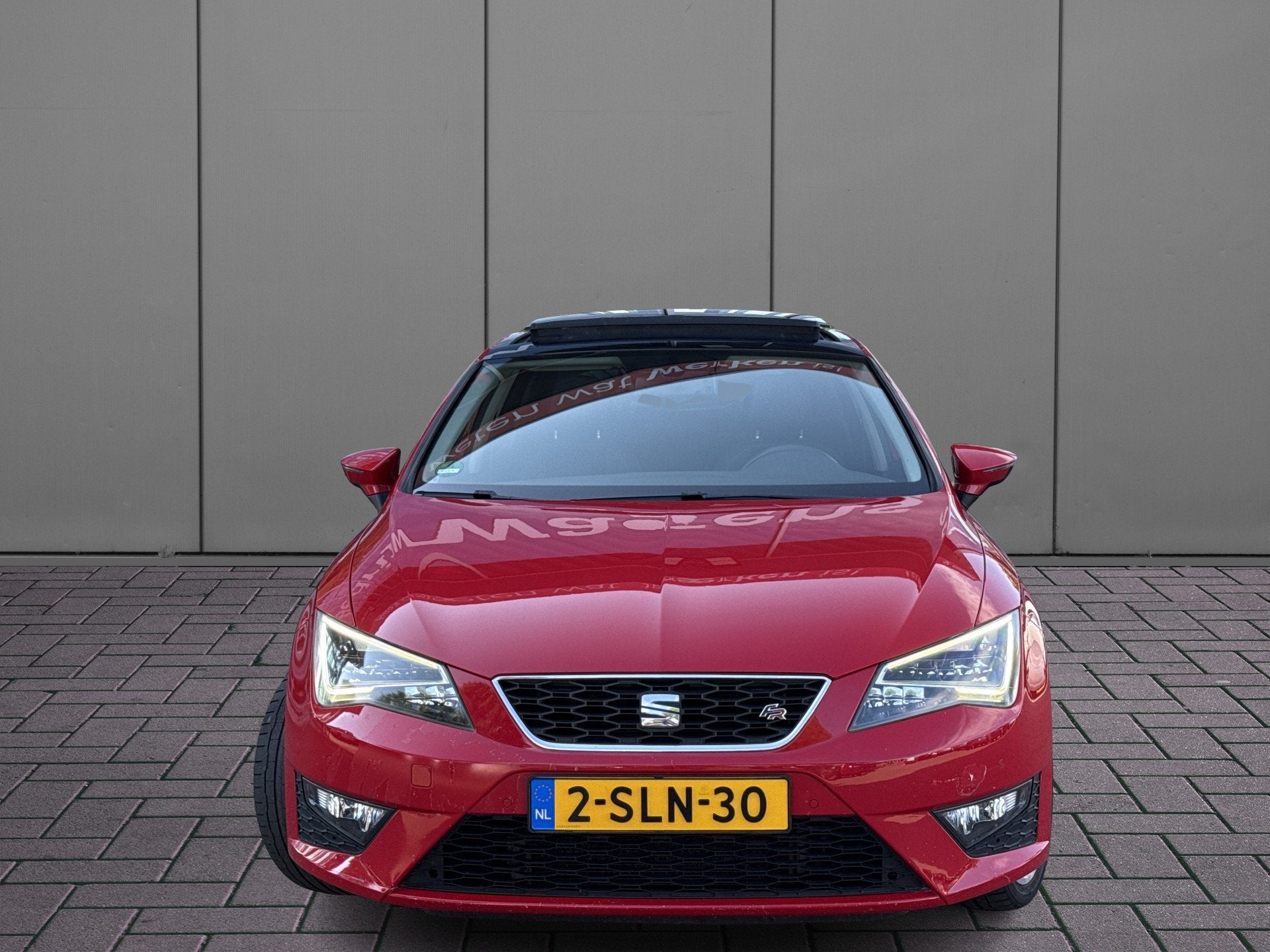 SEAT Leon 1.4 TSI FR Business | NL-auto | Pano | Navi | Trek, Auto's, Voorwielaandrijving, Gebruikt, Zwart, 4 cilinders