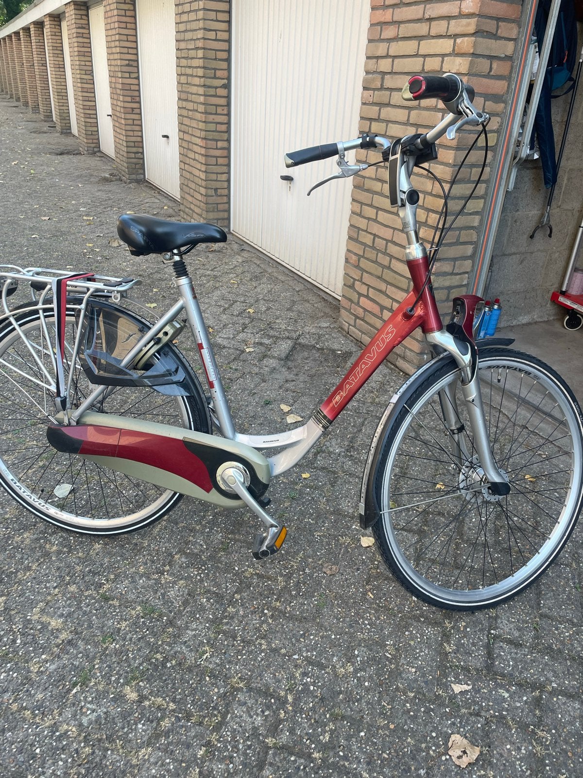 Damesfiets in goede staat, Fietsen en Brommers, Fietsen | Dames | Damesfietsen, Ophalen, Gebruikt, Batavus
