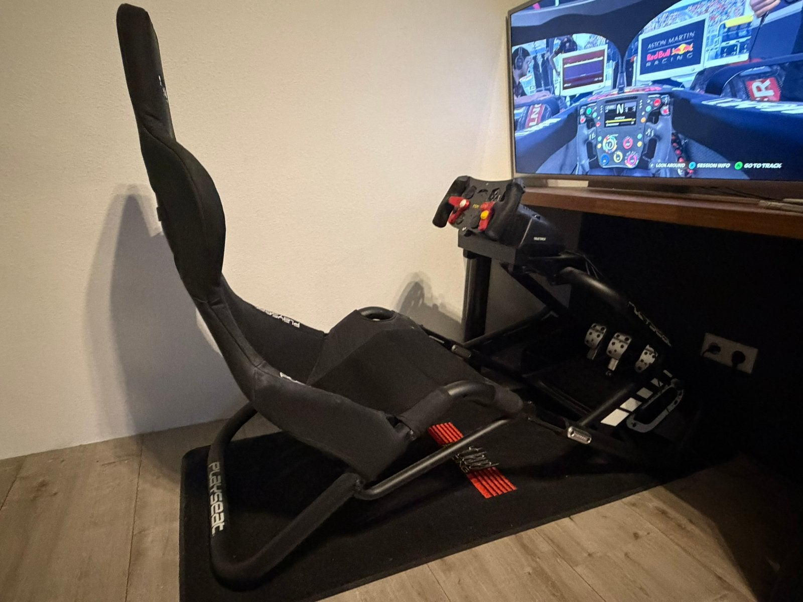 PlaySeat Trophy + Logitech G923 + Racemat, Ophalen, Racestoel, Zo goed als nieuw, Playseat
