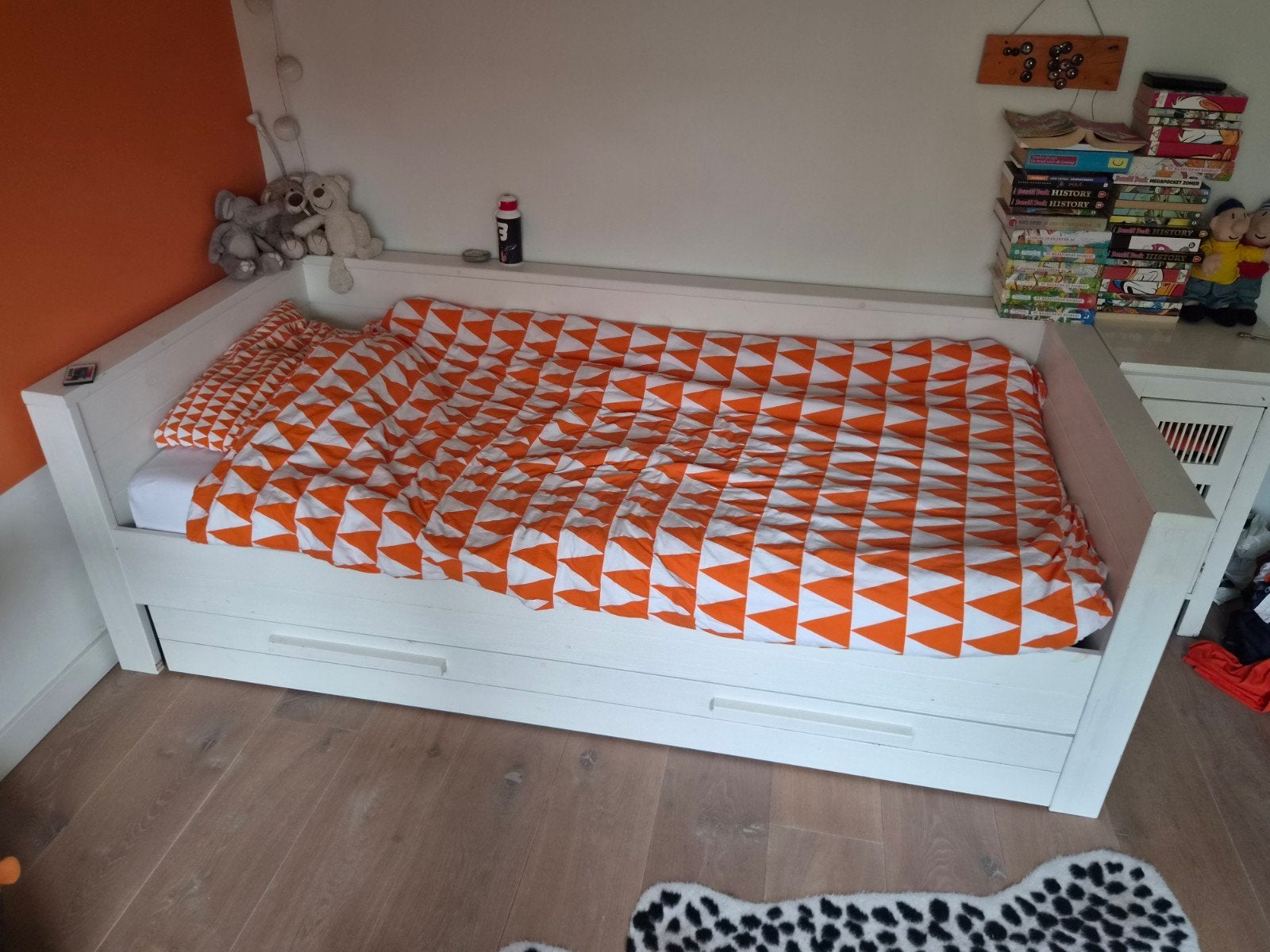 Super stoer bed van Woood met bedlade, Ophalen, 90 cm, Eenpersoons, Wit