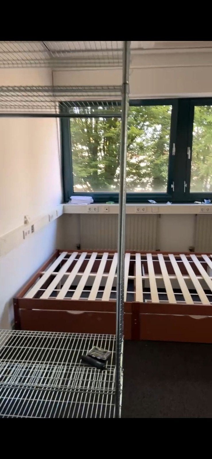 bed 1.40 bijna nieuw, Eenpersoons, Overige typen, Zo goed als nieuw, 140 cm
