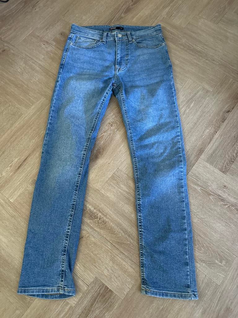 DISTRIKT Nørrebro Jeans maat 29-30 - Zo goed als nieuw, Ophalen of Verzenden, Zo goed als nieuw, Blauw, W28 - W29 (confectie 36)