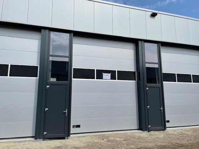 bedrijfsunit Bedrijfshal 50 m2 in Hengelo (OV), 50 m², Huur, Bedrijfsruimte