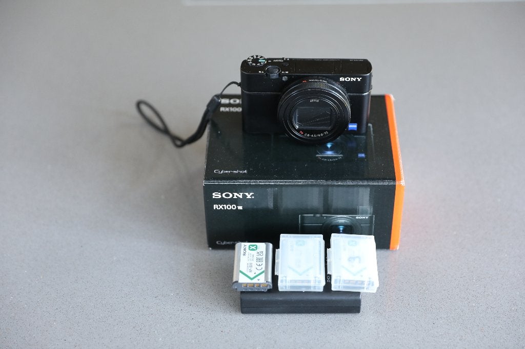 Sony RX100 VII, Screenprotector, Ophalen of Verzenden, Zo goed als nieuw, Compactcamera