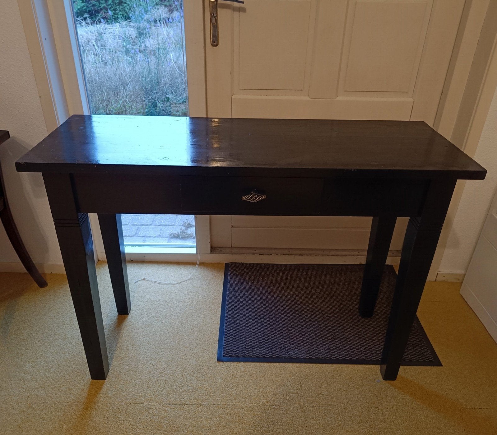 Sidetable hout zwart gelakt, Huis en Inrichting, Ophalen, 100 tot 150 cm, Grenenhout, 25 tot 50 cm
