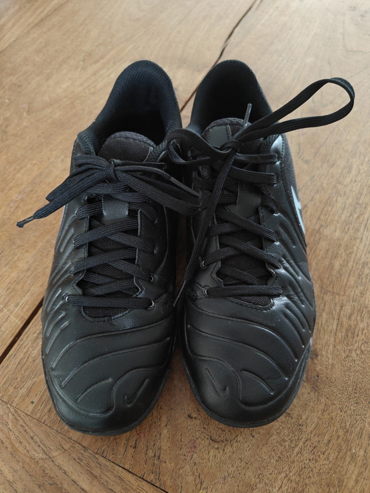Nike zaalvoetbalschoenen maat 40, Ophalen of Verzenden, Zo goed als nieuw, Schoenen