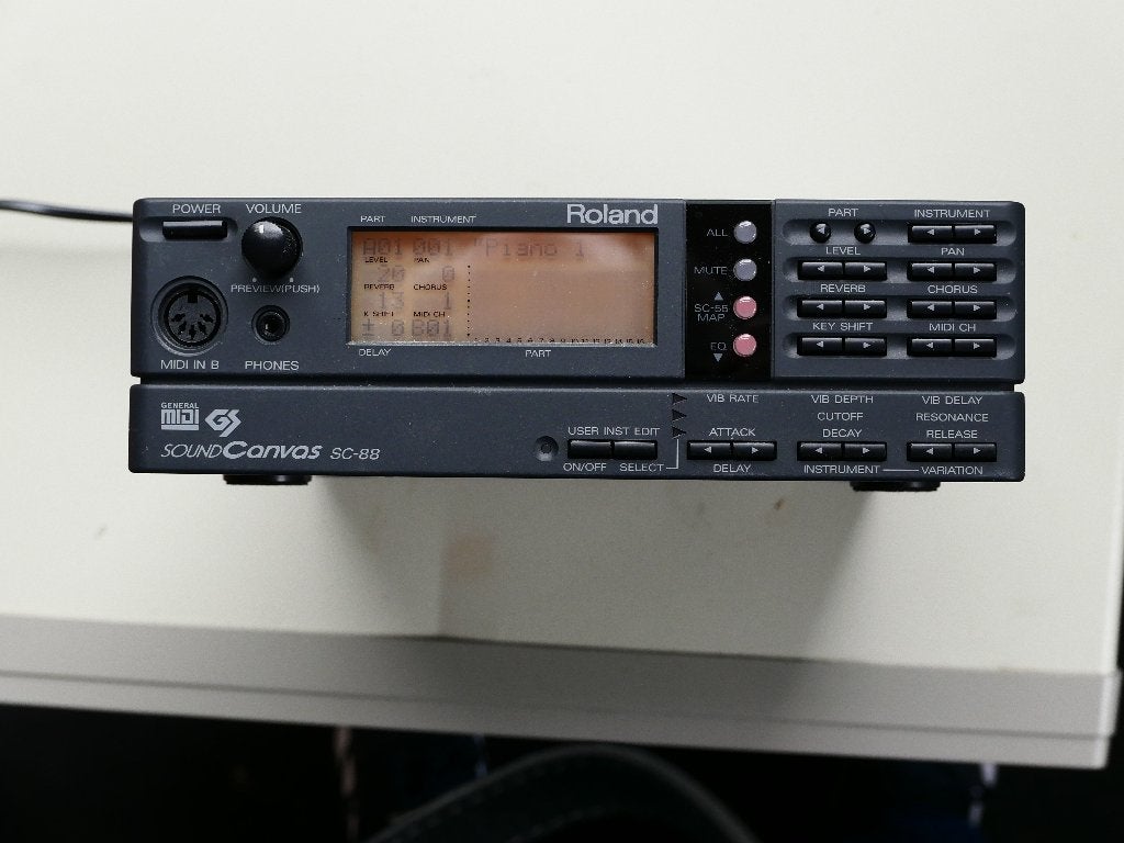 Roland Sound Canvas SC-88 GM-module, Ophalen of Verzenden, Gebruikt, Roland