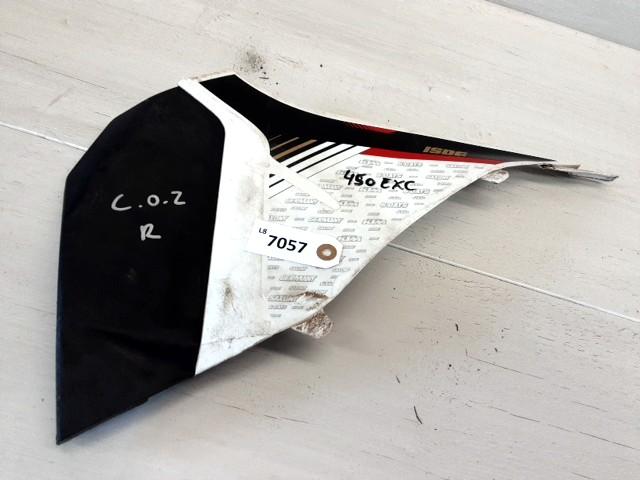 450 EXC 2012 - 2013 KTM Cover Cover onder zadel D1-50565, Motoren