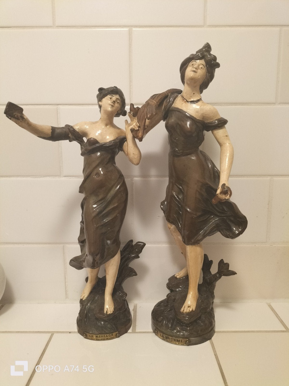 Antieke beelden 'Le Message' en 'La Fourmi' - Art Nouveau, Beschilderd, Art nouveau, Ophalen of Verzenden, 20 - 50 cm