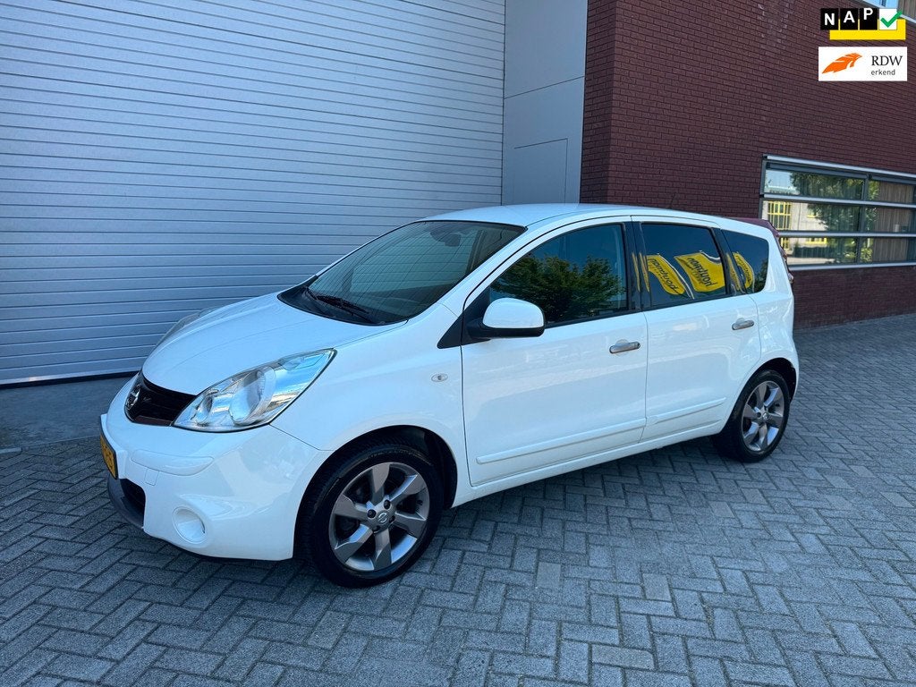 Nissan Note 1.4 Life + Airco Cruise Isofix Trekhaak Nap, Auto's, Nissan, Voorwielaandrijving, Euro 5, Gebruikt, 4 cilinders