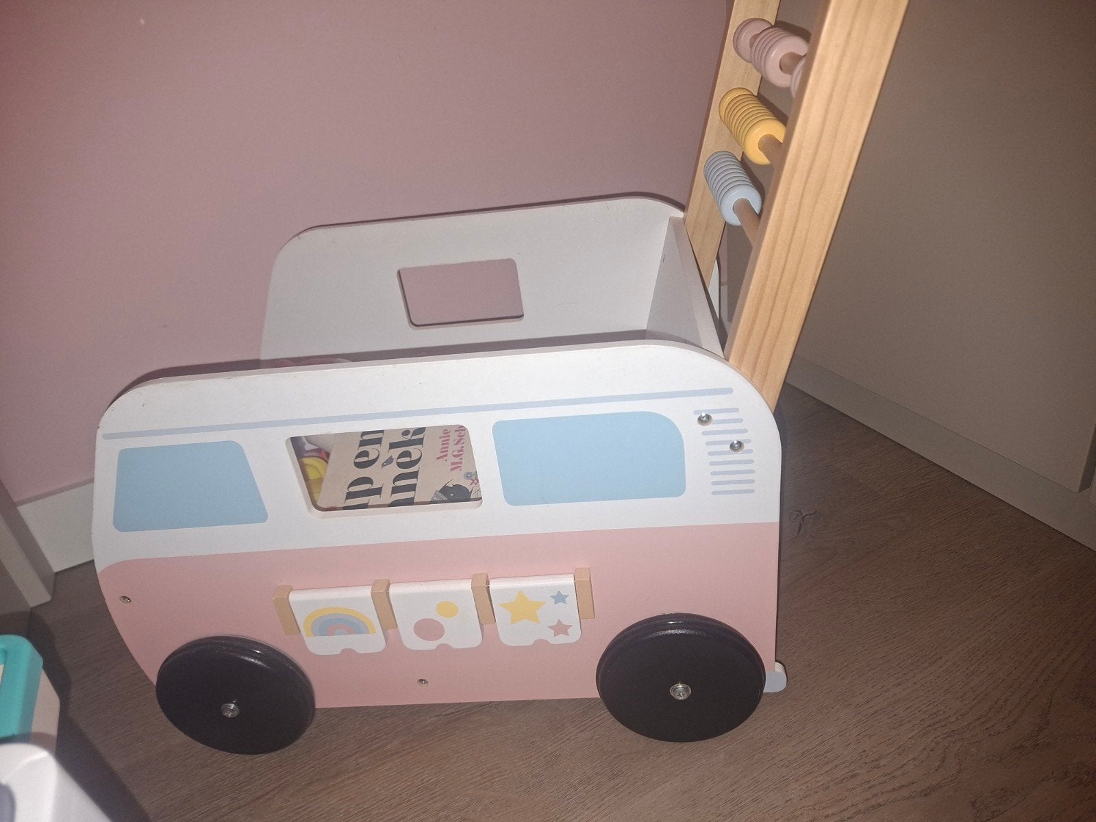 Houten loopwagen/speelwagen in camperstijl, Ophalen, Gebruikt, Overige typen, Met wieltjes