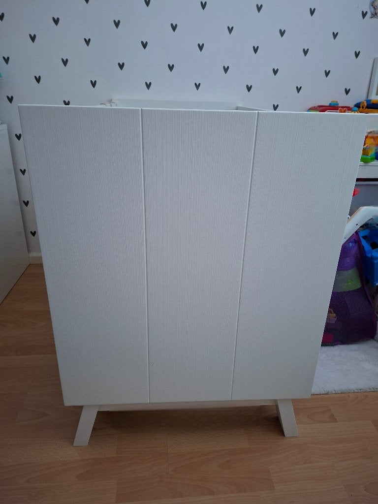 Ledikant  60 x 120 cm, baby bed, wit, nieuwstaat met matras, Kinderen en Baby's, Babywiegjes en Ledikanten, Ophalen, Zo goed als nieuw