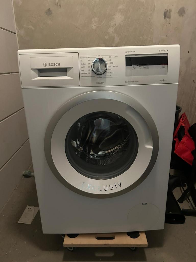 Bosch VarioPerfect Serie 4 Exclusiv Wasmachine, Ophalen, Gebruikt, 85 tot 90 cm, 1200 tot 1600 toeren