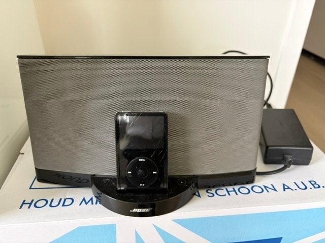 Apple AirPod en Bose speaker, Audio, Tv en Foto, Ophalen, Gebruikt, Overige merken, Draadloos