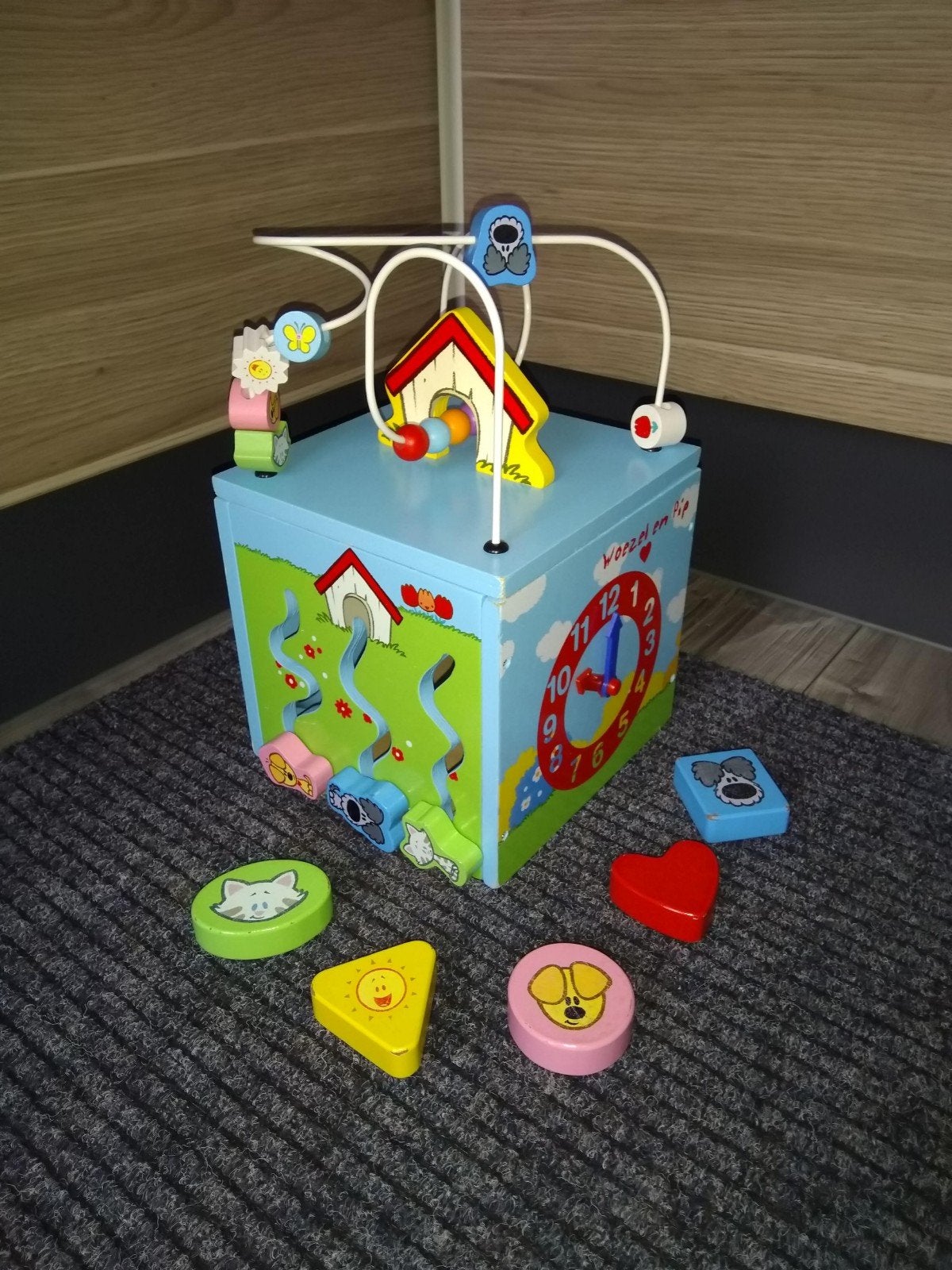 leuke houten activiteiten kubus van Woezel en Pip !, Ophalen of Verzenden, Gebruikt