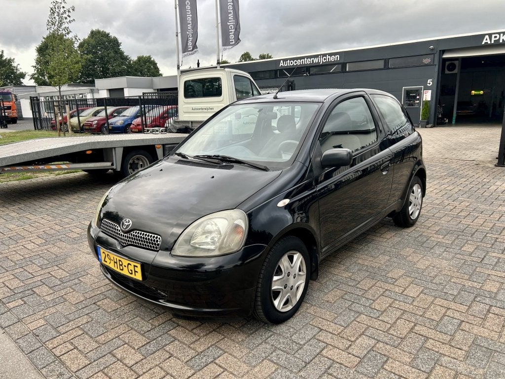 Toyota Yaris 1.3-16V VVT-i - Automaat - Nwe Apk (bj 2001), Automaat, 1299 cc, Zwart, Origineel Nederlands