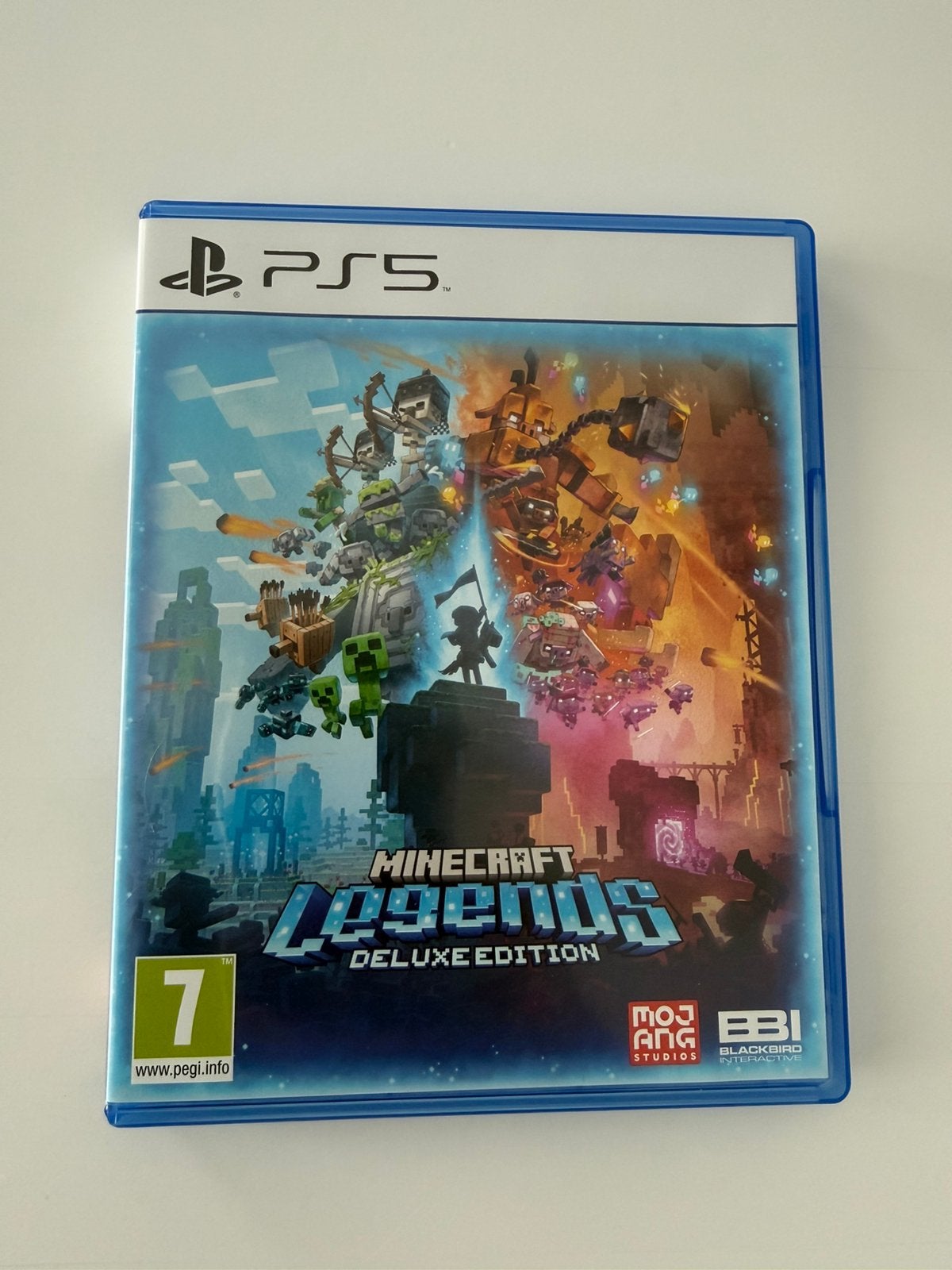 Minecraft Legends deluxe version, Ophalen of Verzenden, Zo goed als nieuw