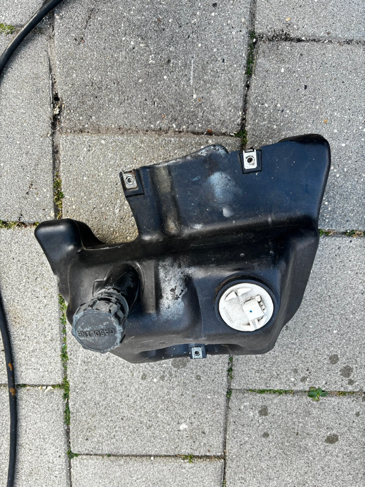 Vespa lx tank met werkende meter en niet lek, Fietsen en Brommers, Brommeronderdelen | Snorfietsen, Ophalen of Verzenden, Zo goed als nieuw