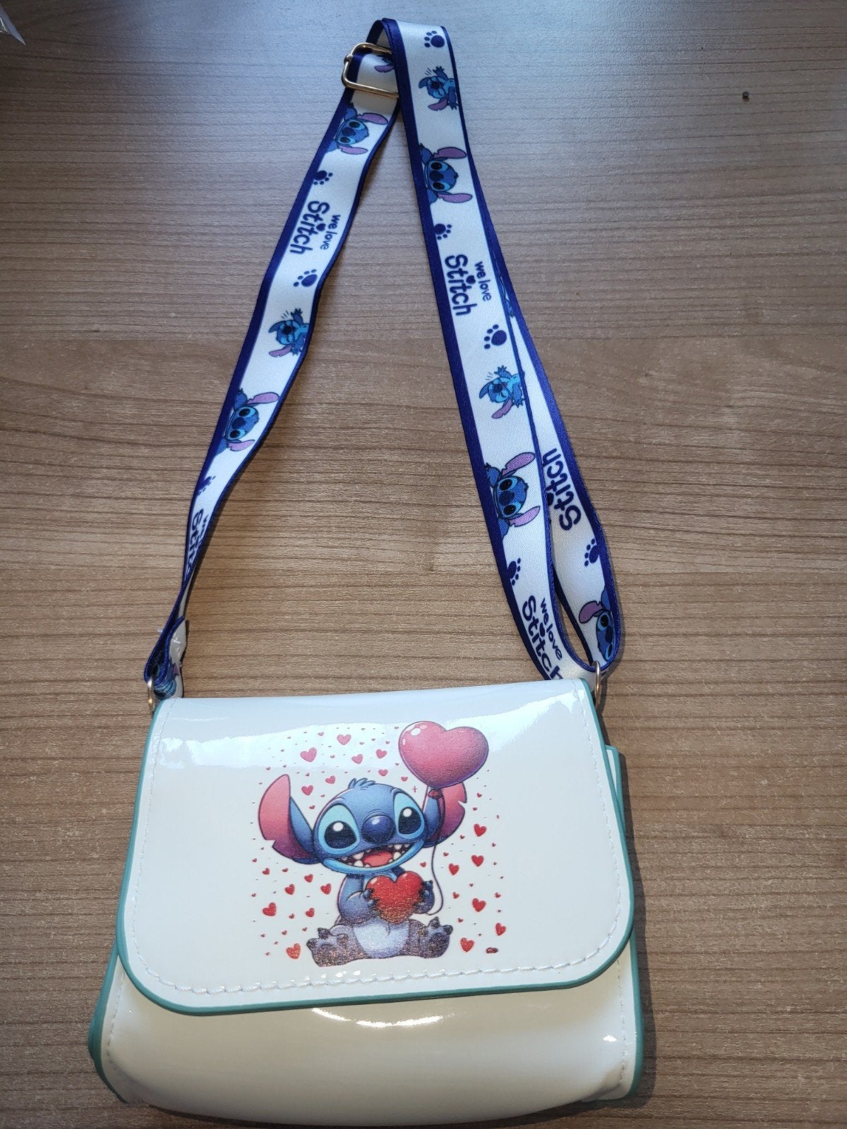 Leuke Stitch Schoudertasje -  nieuw, Ophalen of Verzenden, Nieuw, Blauw, Schoudertasje