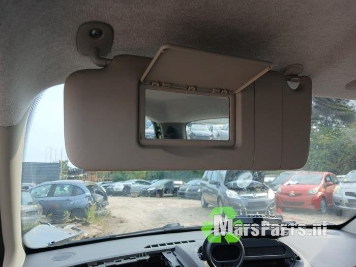 Zonneklep van een Renault Twingo, Gebruikt, -, Renault, -