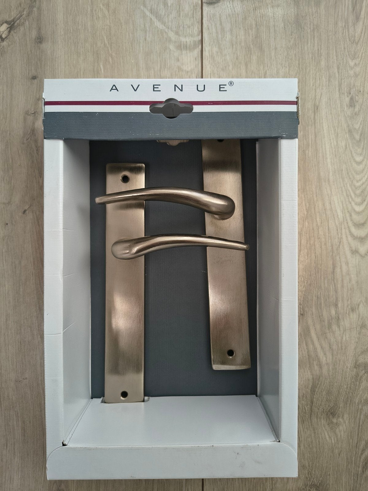 Avenue Vola Deurkrukken Mat Nikkel - Nieuw in verpakking, Ophalen of Verzenden, Nieuw, Overige materialen, Klink of Kruk
