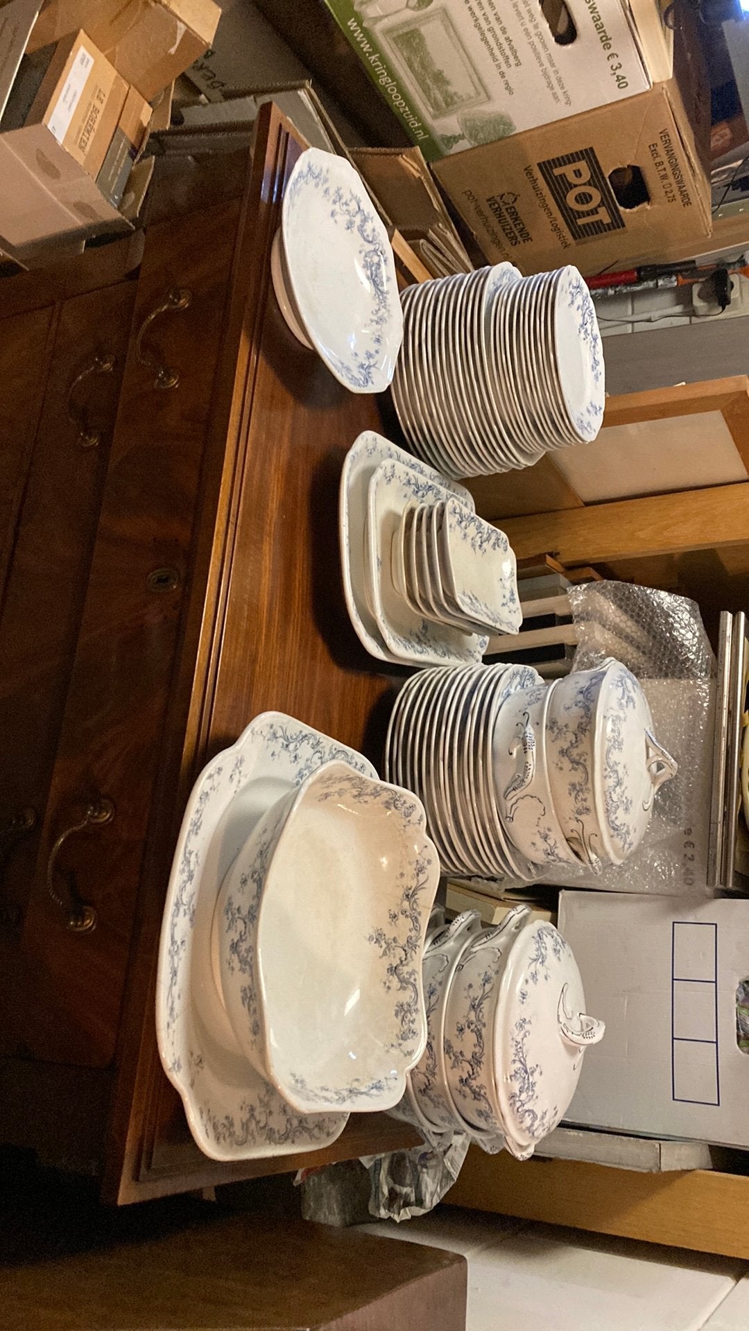 Regout servies Regence 58 delen, Antiek en Kunst, Ophalen