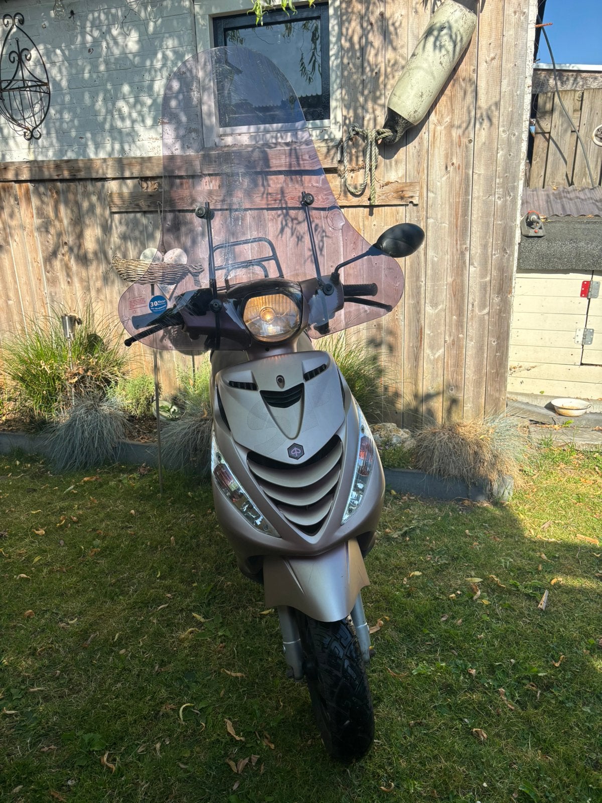 MOET WEG! piaggio zip 50cc 4T (2014), Ophalen, Zo goed als nieuw, Benzine, Zip