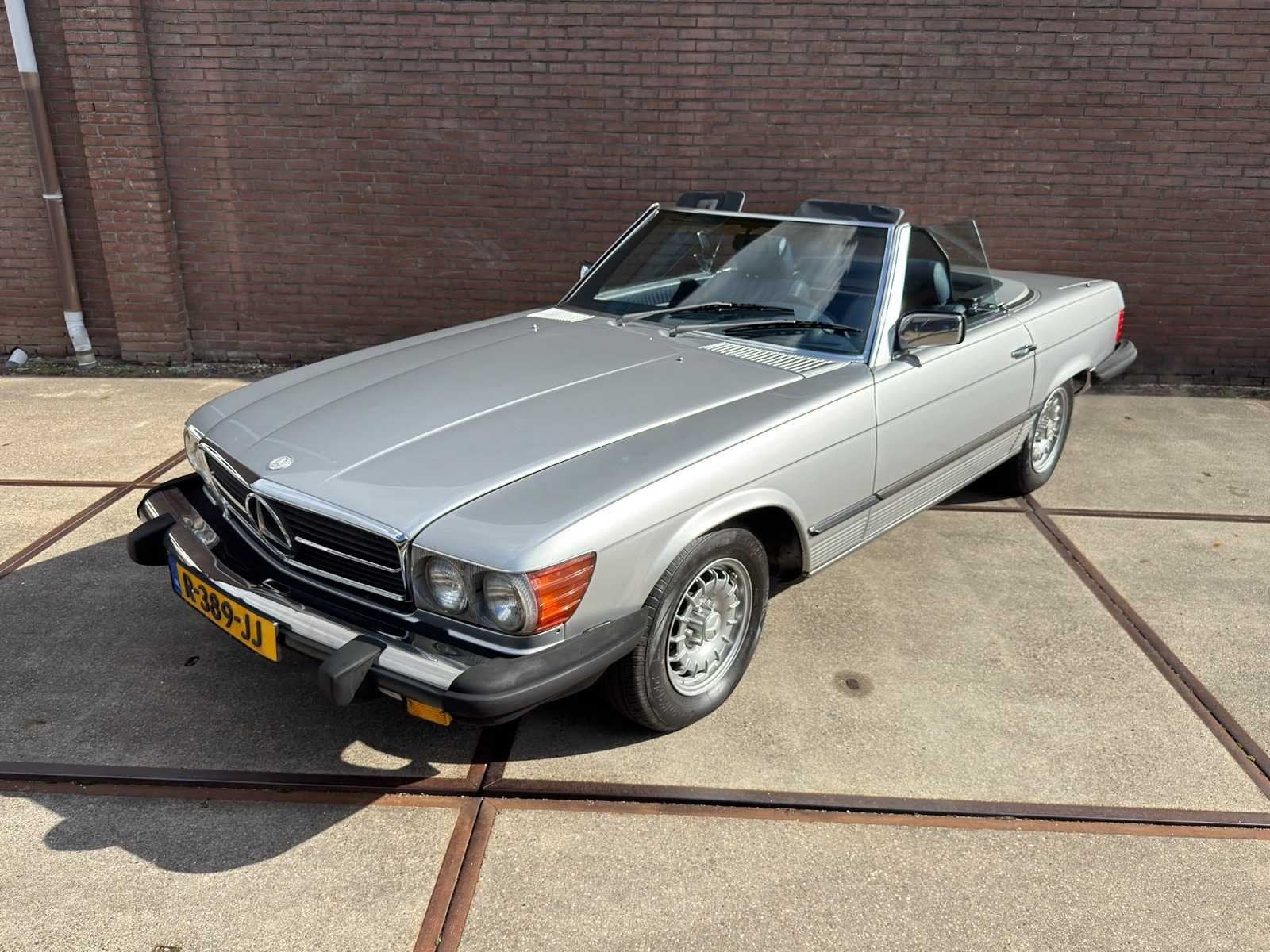 Mercedes-Benz - 380 SL - 1984 - R-389-JJ - Personenauto, Auto's, Gebruikt, Cabriolet, Bedrijf, 2 stoelen