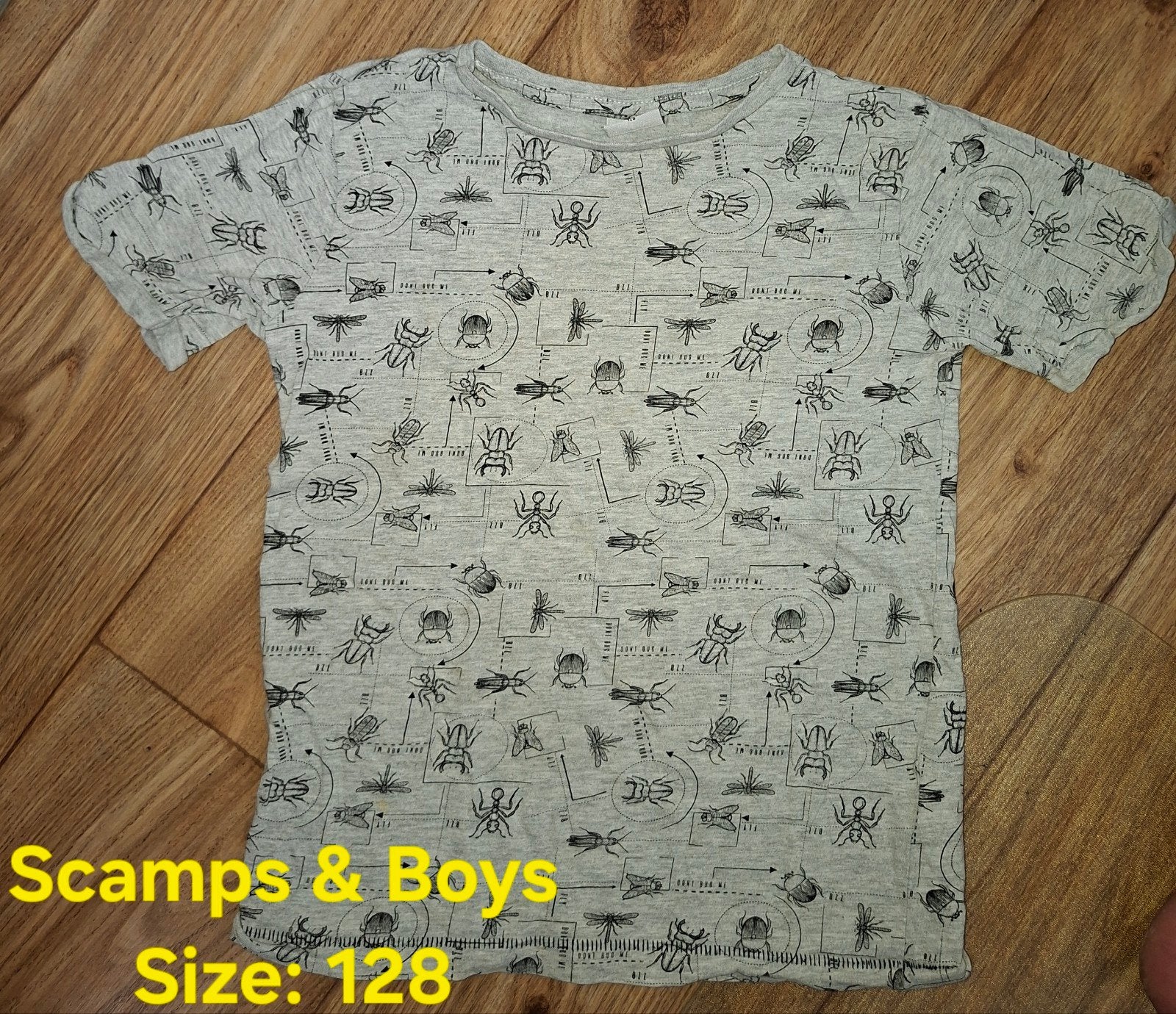 Scamps & Boys T-shirt met insectenprint - Maat 128, Gebruikt, Shirt of Longsleeve, Jongen, Scamps & Boys